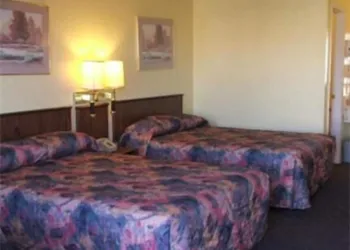 Americas Best Value Inn Comanche hotel thumbnail 6