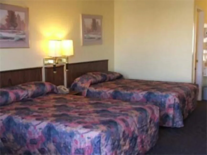 Americas Best Value Inn Comanche hotel detail image 6
