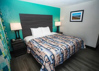 Relax Inn hotel thumbnail 7