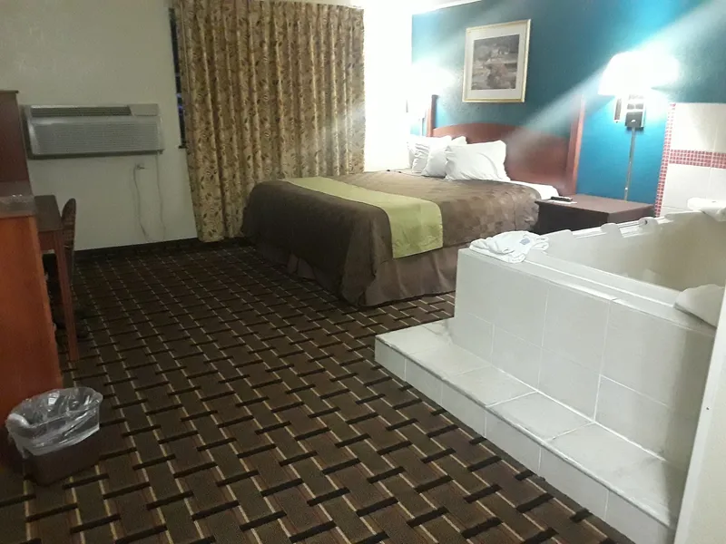Faribault Hometown Inn & Suites hotel detail image 6
