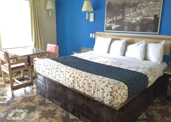 American Choice Inn hotel thumbnail 6