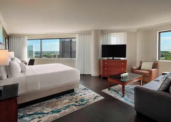 Delta Hotels by Marriott Richmond Downtown hotel thumbnail 7