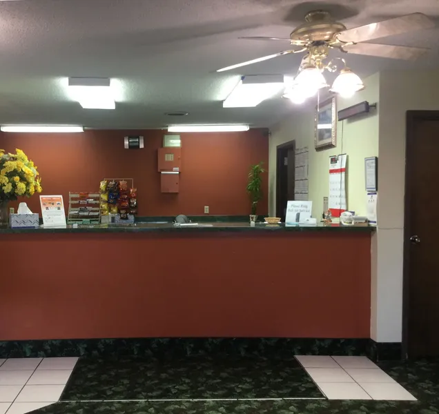 Americas Best Value Inn West Frankfort hotel detail image 2