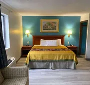 Americas Best Value Inn West Frankfort hotel detail image 5
