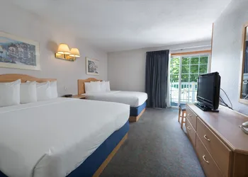 Adirondack Retreat Inn & Suites hotel thumbnail 7