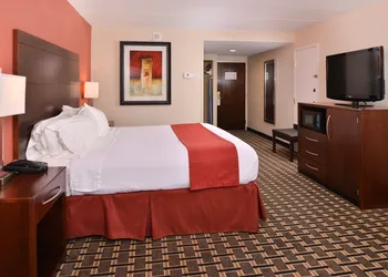 Holiday Inn New London - Mystic Area by IHG hotel thumbnail 8