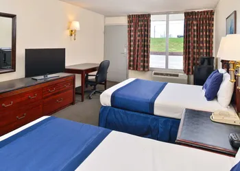 Castle Inn & Suites Anadarko hotel thumbnail 8