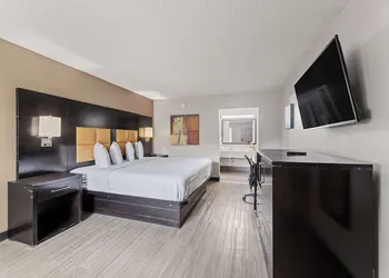 Americas Best Value Inn Ft. Worth Hurst hotel thumbnail 7