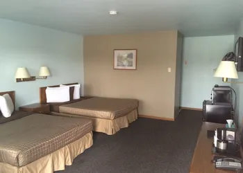 Day's End Motel hotel thumbnail 3