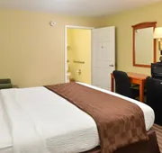 Americas Best Value Inn & Suites University Ave hotel detail image 5