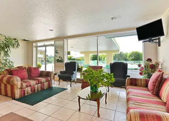 Americas Best Value Inn & Suites South Boston hotel thumbnail 2