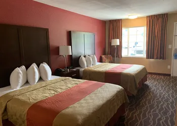 Rosewood Inn and Suites hotel thumbnail 4