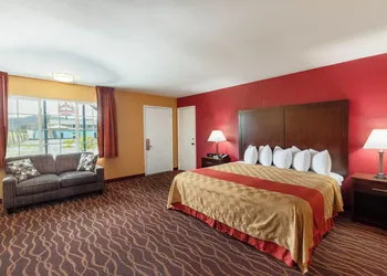 Rosewood Inn and Suites hotel thumbnail 7