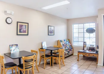 OYO Inn & Suites Medical Center San Antonio hotel thumbnail 4