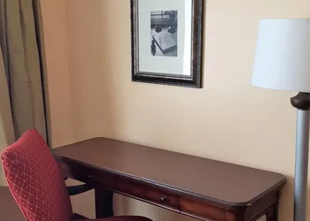 Americas Hotel El Paso Medical Center hotel thumbnail 5