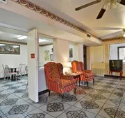 Budget Inn hotel detail image 3
