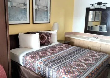Vernals Best Value Inn hotel thumbnail 2