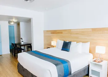 Aqua Hotel & Suites hotel thumbnail 8
