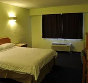 Canadas Best Value Inn Mile 0 hotel detail image 3