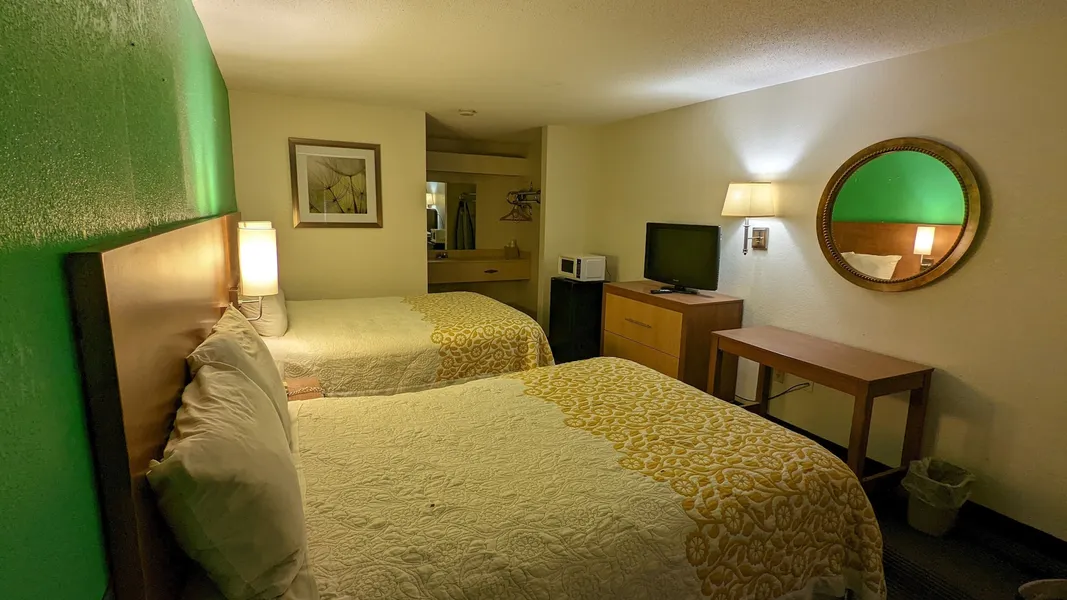 Budget Host Inn hotel detail image 6