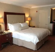 Town & Country Inn and Suites hotel detail image 5