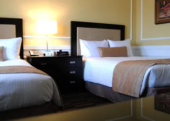 The Pickwick Hotel hotel thumbnail 6