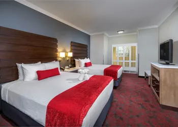 Desert Palms Hotel & Suites hotel thumbnail 6