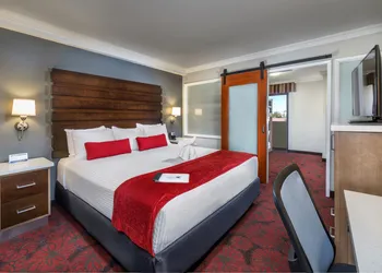 Desert Palms Hotel & Suites hotel thumbnail 8