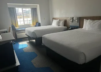 Microtel Inn & Suites by Wyndham Mansfield hotel thumbnail 5