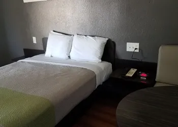 Studio 6 Fairfield, CA - Napa Valley hotel thumbnail 6