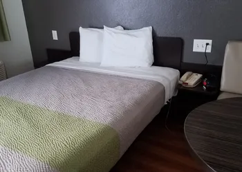 Studio 6 Fairfield, CA - Napa Valley hotel thumbnail 7
