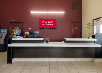 Red Roof Inn New Orleans - Westbank hotel thumbnail 3