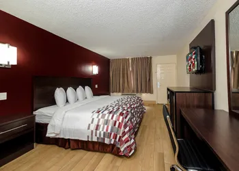 Red Roof Inn New Orleans - Westbank hotel thumbnail 8