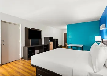 Signature Inn Miami hotel thumbnail 4