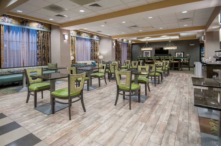 Hampton Inn Hernando hotel detail image 2
