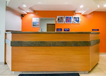 Motel 6 Sycamore, IL hotel thumbnail 2