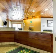 Quality Inn La Crosse North hotel detail image 3