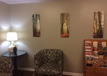 Motel M Lewisburg hotel thumbnail 2