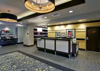 Hampton Inn & Suites Bellevue Downtown-Seattle hotel thumbnail 7