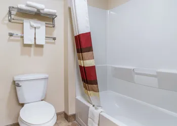 Red Roof Inn Albuquerque - Midtown hotel thumbnail 8