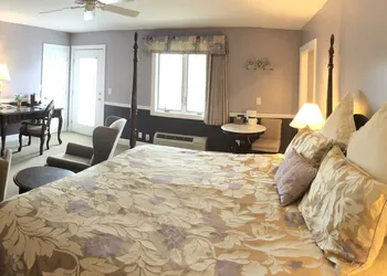 Boxwood Lodge hotel thumbnail 7