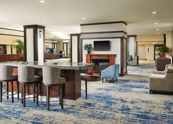 DoubleTree by Hilton Williamsburg hotel thumbnail 7