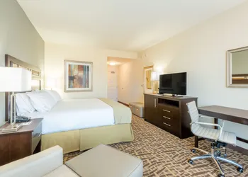 Holiday Inn Express & Suites Denver South - Castle Rock by IHG hotel thumbnail 5