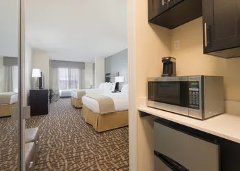 Holiday Inn Express & Suites Denver South - Castle Rock by IHG hotel thumbnail 6