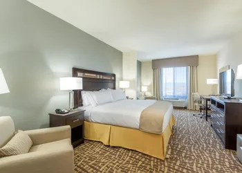 Holiday Inn Express & Suites Denver South - Castle Rock by IHG hotel thumbnail 8