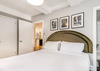 Paramount Times Square – A Generator Hotel hotel thumbnail 8