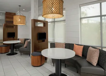 Courtyard by Marriott Charleston Summerville hotel thumbnail 5