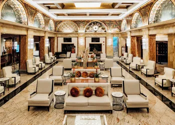 Congress Plaza Hotel hotel thumbnail 2