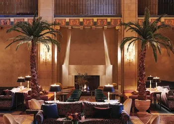 The Hollywood Roosevelt hotel thumbnail 5