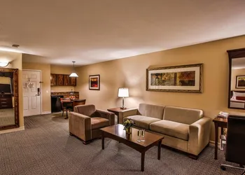 Tuscany Suites & Casino hotel thumbnail 4